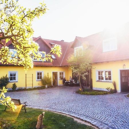Pension Sankt Urban Зоммерах Екстер'єр фото