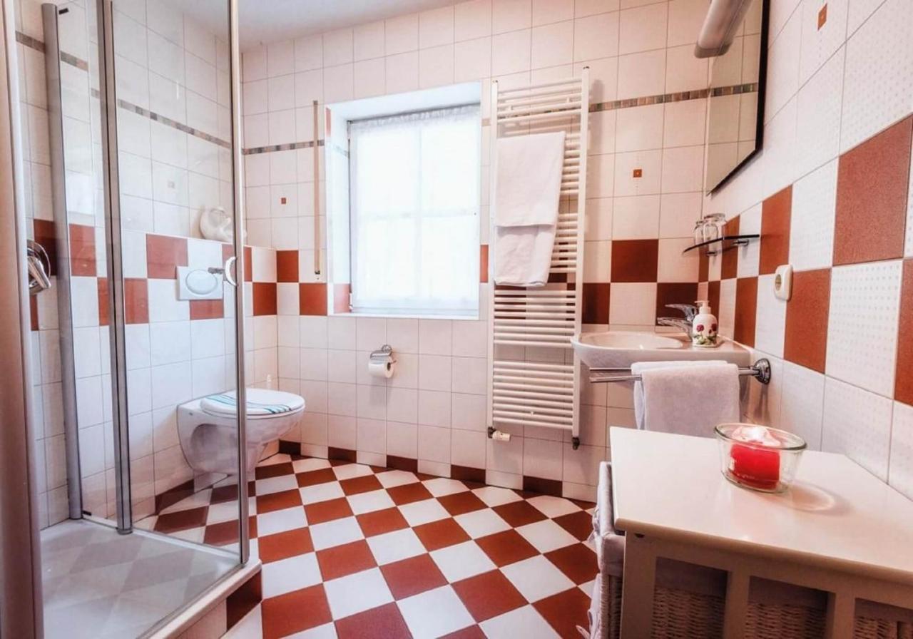 Pension Sankt Urban Зоммерах Екстер'єр фото
