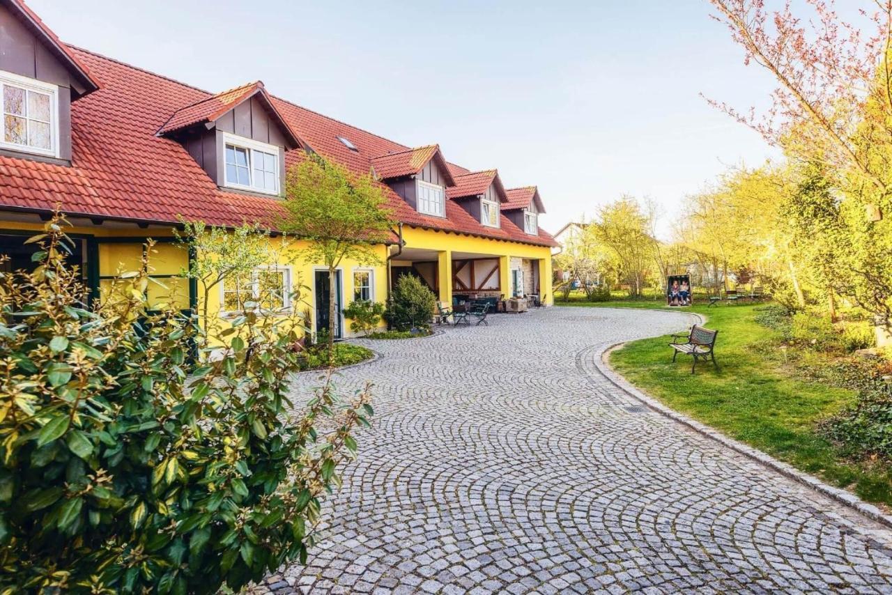 Pension Sankt Urban Зоммерах Екстер'єр фото