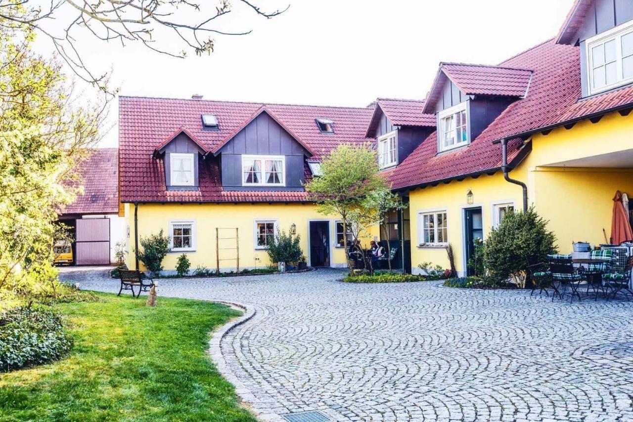 Pension Sankt Urban Зоммерах Екстер'єр фото