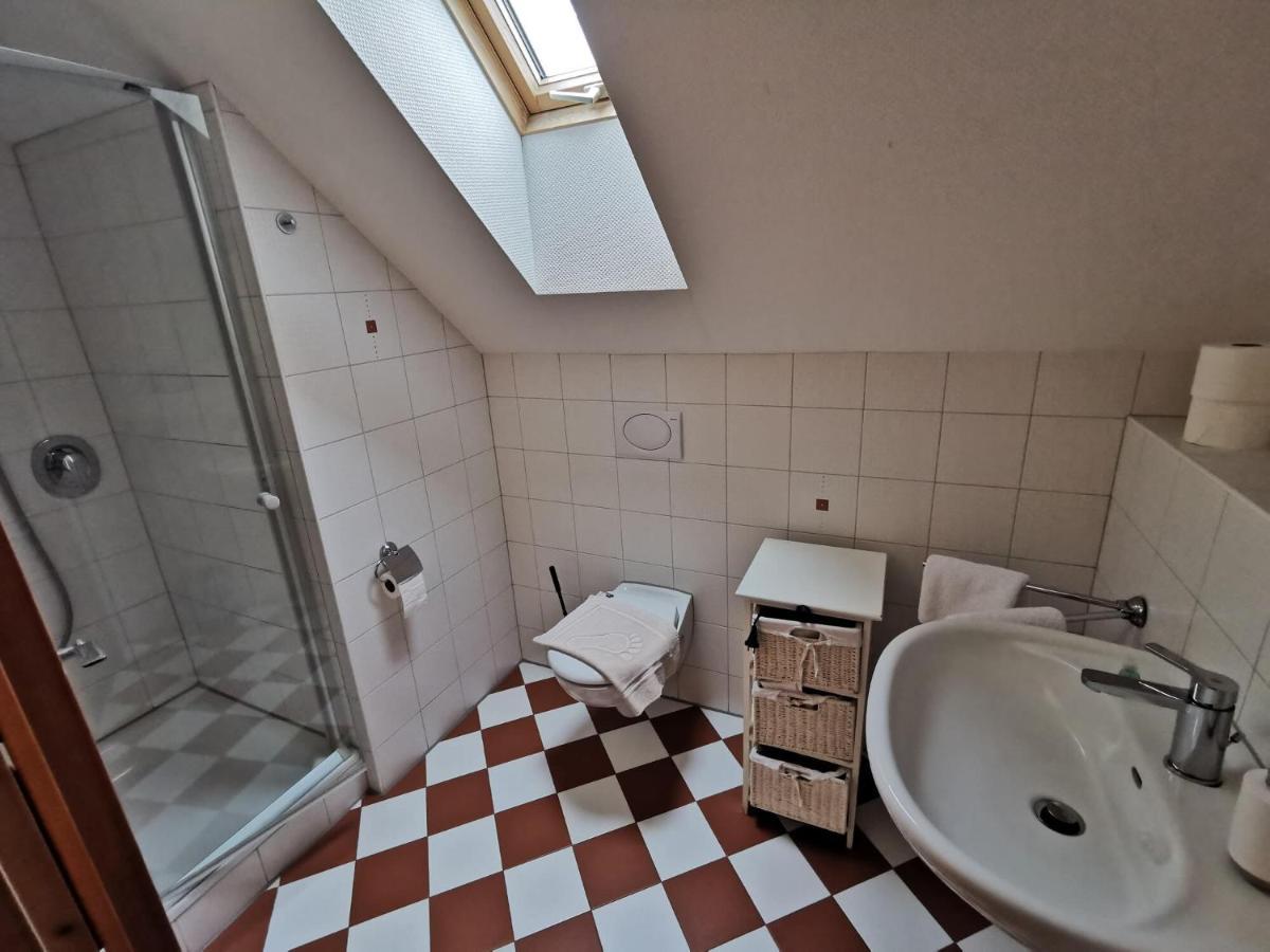 Pension Sankt Urban Зоммерах Екстер'єр фото